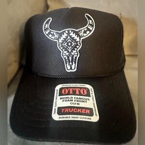 OTTO Black Cap with Bull Skull Design